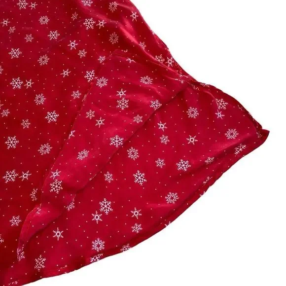GUC Red Winter Nightie with Snowflakes - Picture 7 of 11